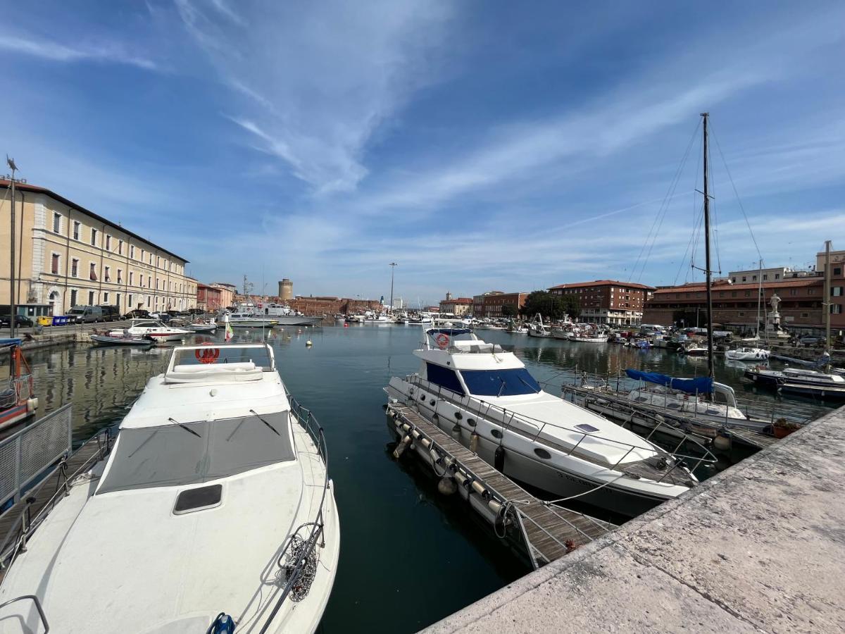 Kasia Porta Sul Mare Di Livorno Free Parking ภายนอก รูปภาพ