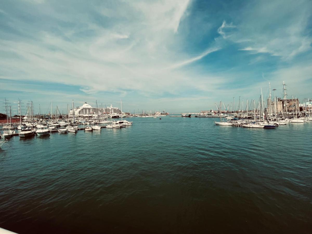 Kasia Porta Sul Mare Di Livorno Free Parking ภายนอก รูปภาพ